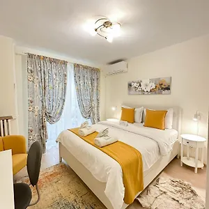 Sunrise Center Apartamento